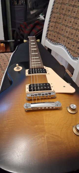Gibson Les Paul Studio 2011