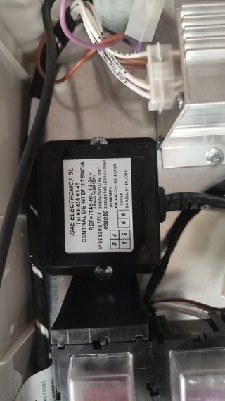2 Luces LED Azul ISAE + Caja Controladora