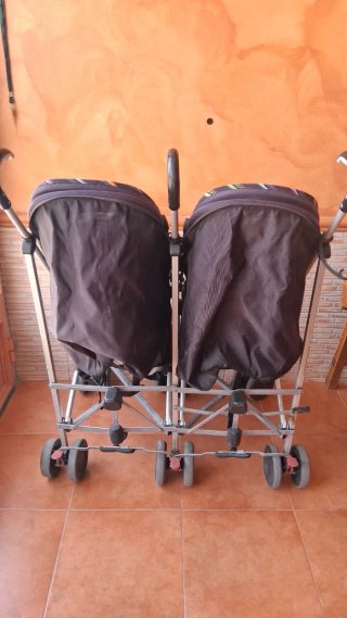 Carro gemelar Mothercare rayas