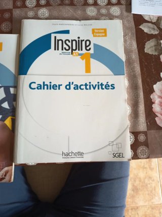 Inspire 1 méthode de français. A1