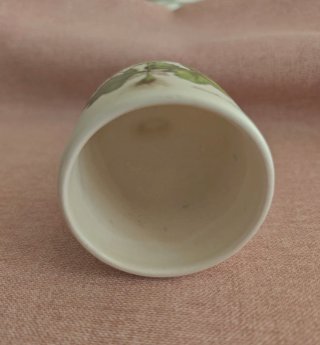 Campana de porcelana con diseño floral