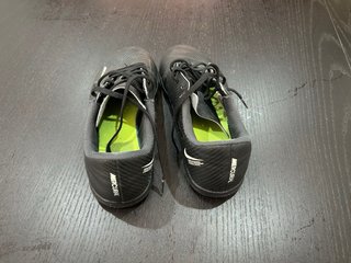 Nike Mercurial Sala Talla 38.5
