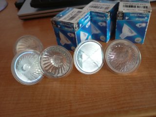 8 Bombillas Dicroicas (5 GE + 3 Carrefour)