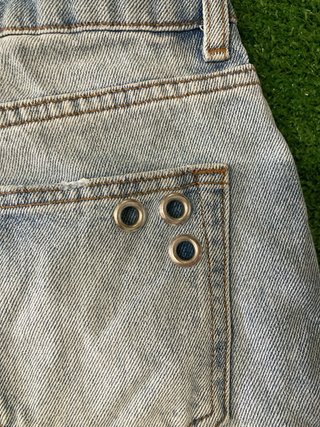 Shorts vaqueros rotos Zara Talla 34 Basic Denim