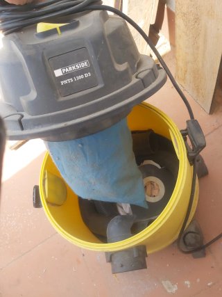 Aspiradora Parkside PHTS 1300 D3