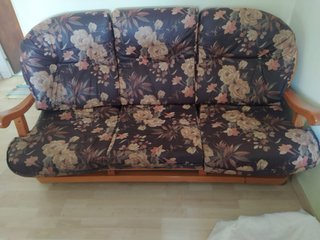 Sofá de madera maciza de pino