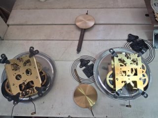Meccanismi e sfere per orologi da parete 8pz