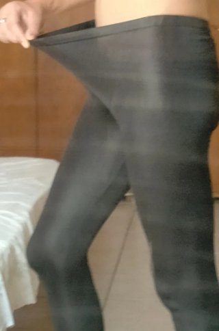 Pantacollant finta pelle neri taglia M