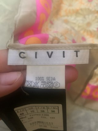 Pañuelo Seda Civit Flores Rosa Blanco gris naranja