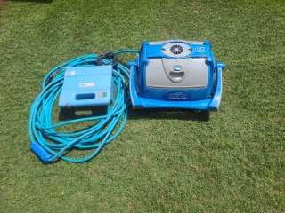 Limpiafondos CTX Typhoon Junior Top
