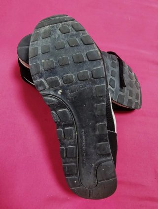 Zapatillas Nike niño negras y blancas