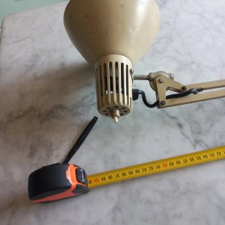 Lampada da tavolo vintage beige funzionante