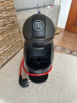 Cafetera Dolce Gusto Krups Negra