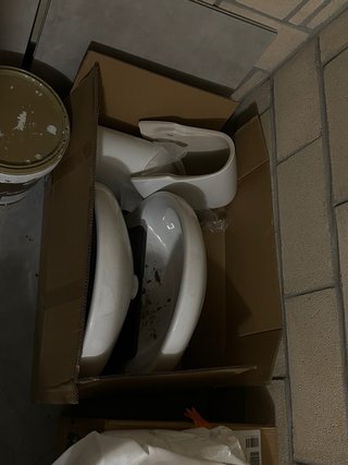 2 Lavabos de Porcelana Blancos nuevos sin usar