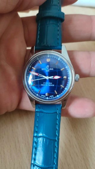 Orologio Breitling quadrante blu