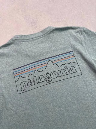 Vintage Patagonia Tee - Printed Logo