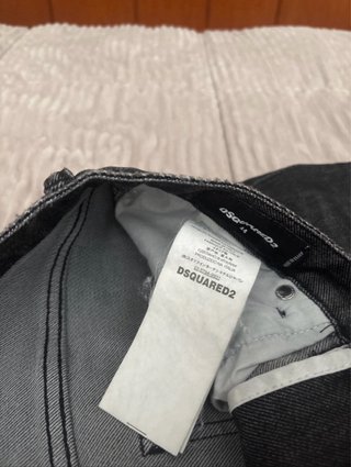 Dsquared2 Vaqueros Negros Desgastados