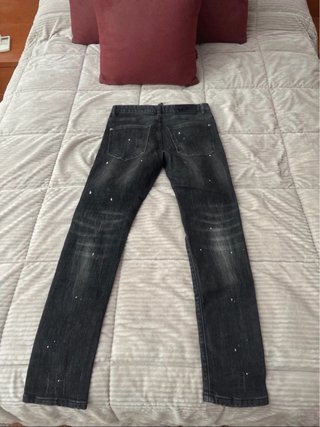 Dsquared2 Vaqueros Negros Desgastados