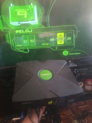 Xbox Clásica + 4 mandos + 32 juegos + mando dvd