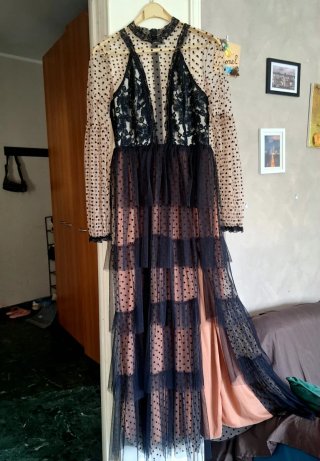 Abito lungo pizzo, tulle e pois