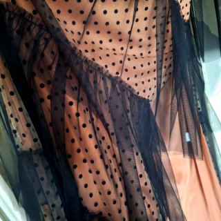 Abito lungo pizzo, tulle e pois