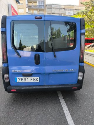 Opel Vivaro 2006