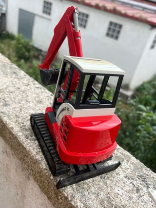 Miniexcavadora Bruder Schaeff HR16 escala 1:16