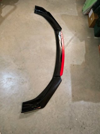 Spoiler Delantero Coche Rojo Negro
