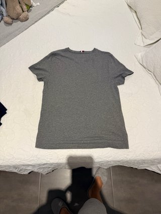 Camiseta Tommy Hilfiger Gris