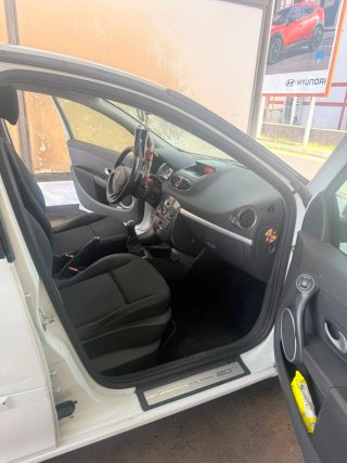 Renault Clio 123.600km