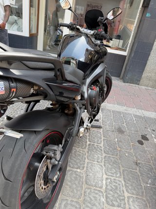 Yamaha FZ6 S2 Naked Negra