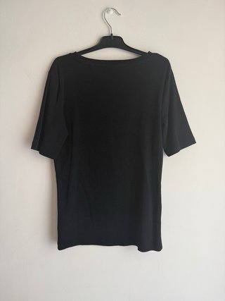 Camiseta negra C&A talla M