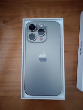 iPhone 15 Pro 128 GB Titanio Natural