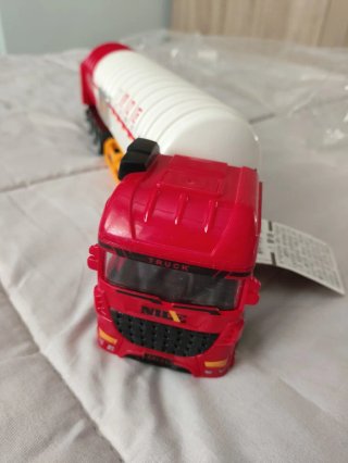 Trailer 35x7x9 cm