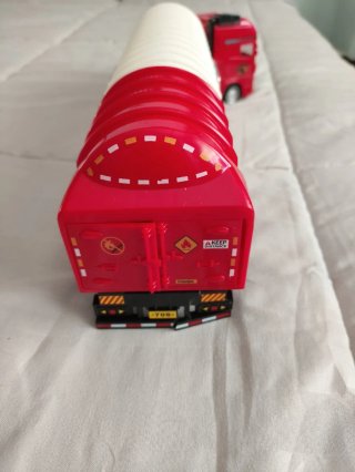Trailer 35x7x9 cm