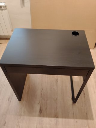 ESCRITORIO MODELO MICKE/ÖRFJÄLL DE IKEA