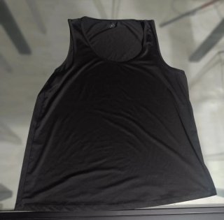 (XL) Camiseta sin mangas XL negra