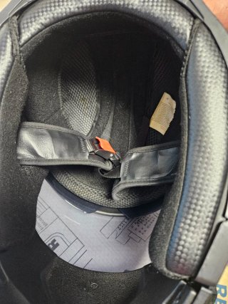 Casco de moto negro ORZ