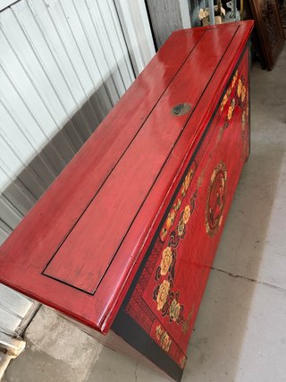 Aparador de madera lacado y pintado