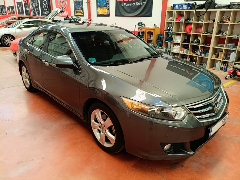 Honda Accord 2.0 Executive manual 2009 - foto 1