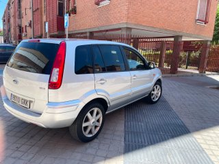 Ford Fusion 2010