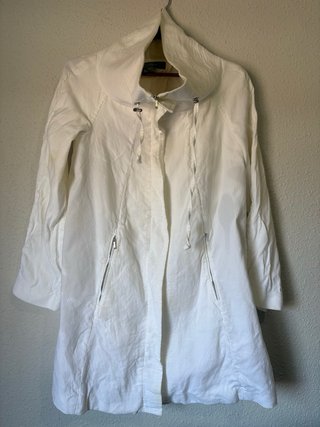 Chaqueta Zara Blanca