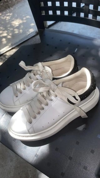Alexander McQueen bianche