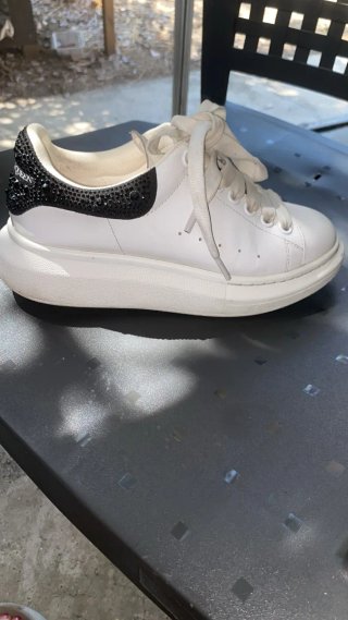Alexander McQueen bianche