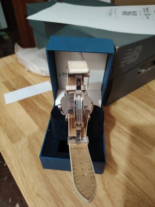 Reloj Festina plateado y blanco