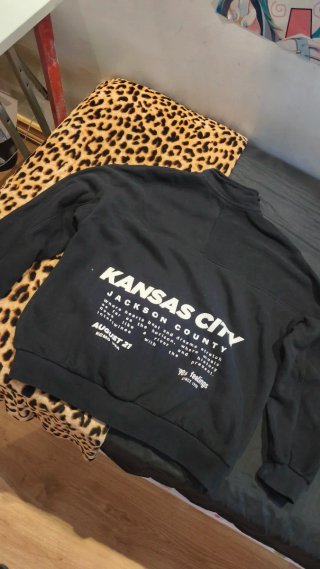 Sudadera negra USA Kansas City
