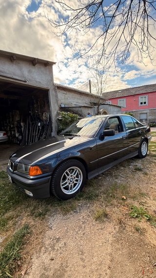 Llantas BMW E36 15 Originales muy nuevas