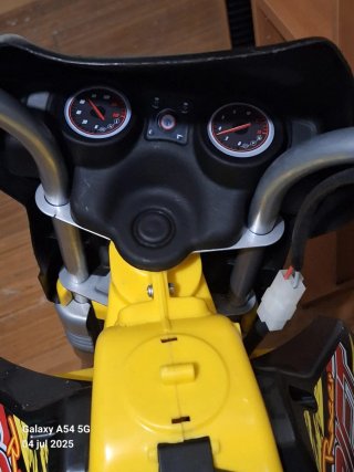 Moto Eléctrica Injusa Thunder Max 12v