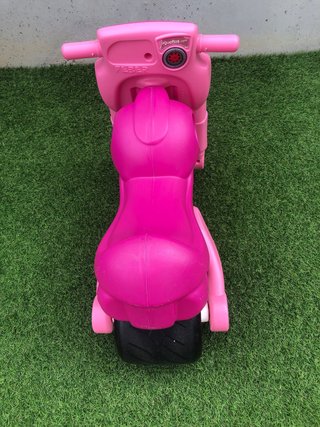 Moto correpasillos Juguettos rosa