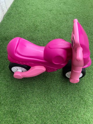 Moto correpasillos Juguettos rosa